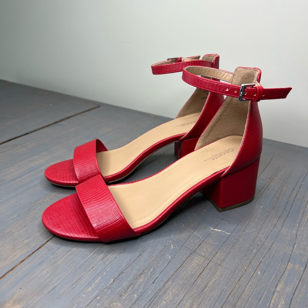 Red George Block Heels